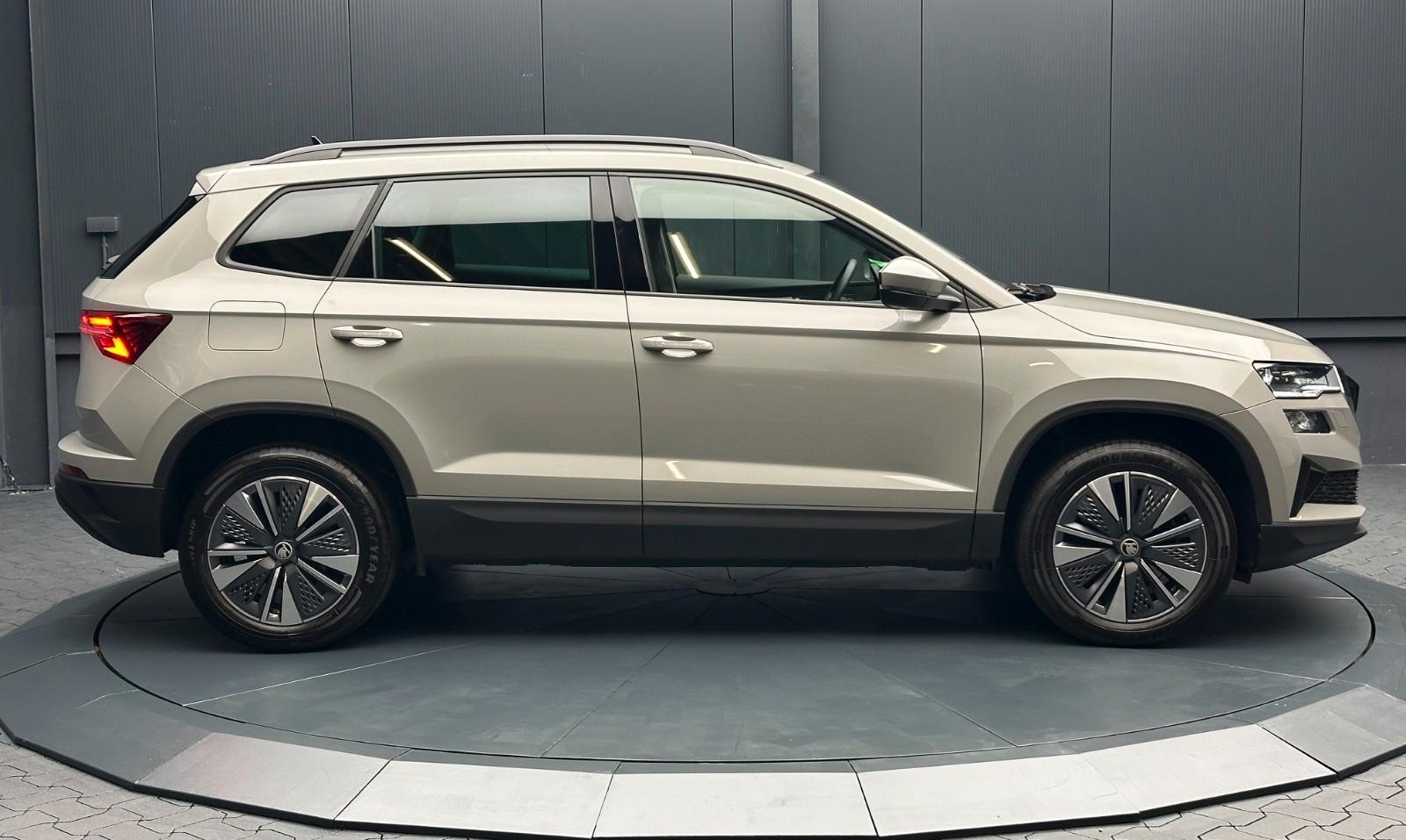 Skoda Karoq 1.5 TSI DSG Selection Tour *AHK*KAMERA*ACC, миниатюра 6