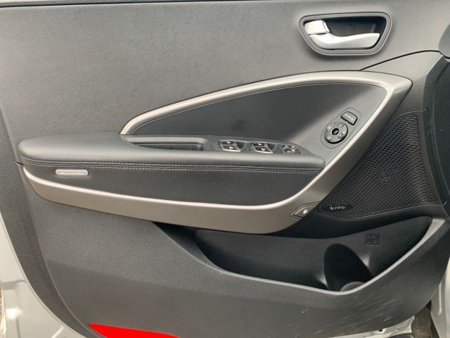 Fahrzeugabbildung Hyundai SANTA FE 2.2 CRDi DPF Style blue 4WD Navi Leder