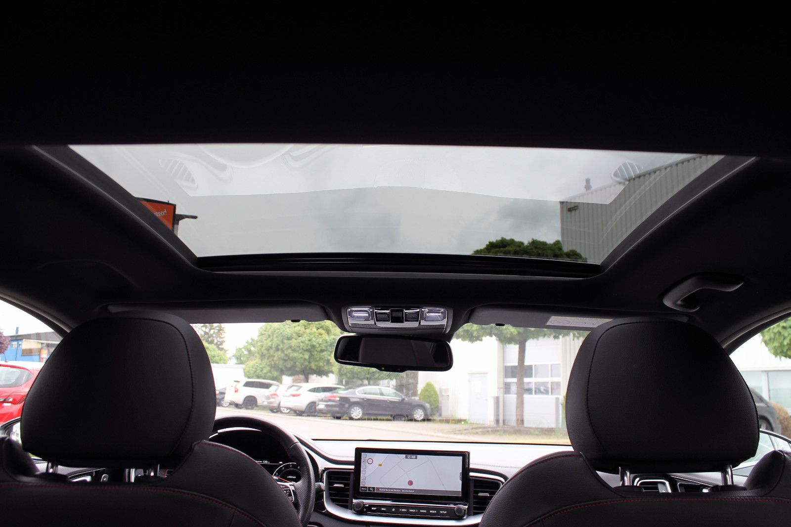 Fahrzeugabbildung Kia pro cee'd GT 1.6TGDI ACC KAM eGSD PDC CarPlay BT