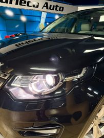 Land-Rover Discovery Sport - 8