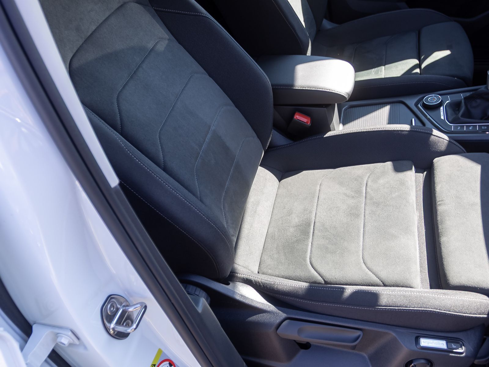 Volkswagen Tiguan - Bild 25