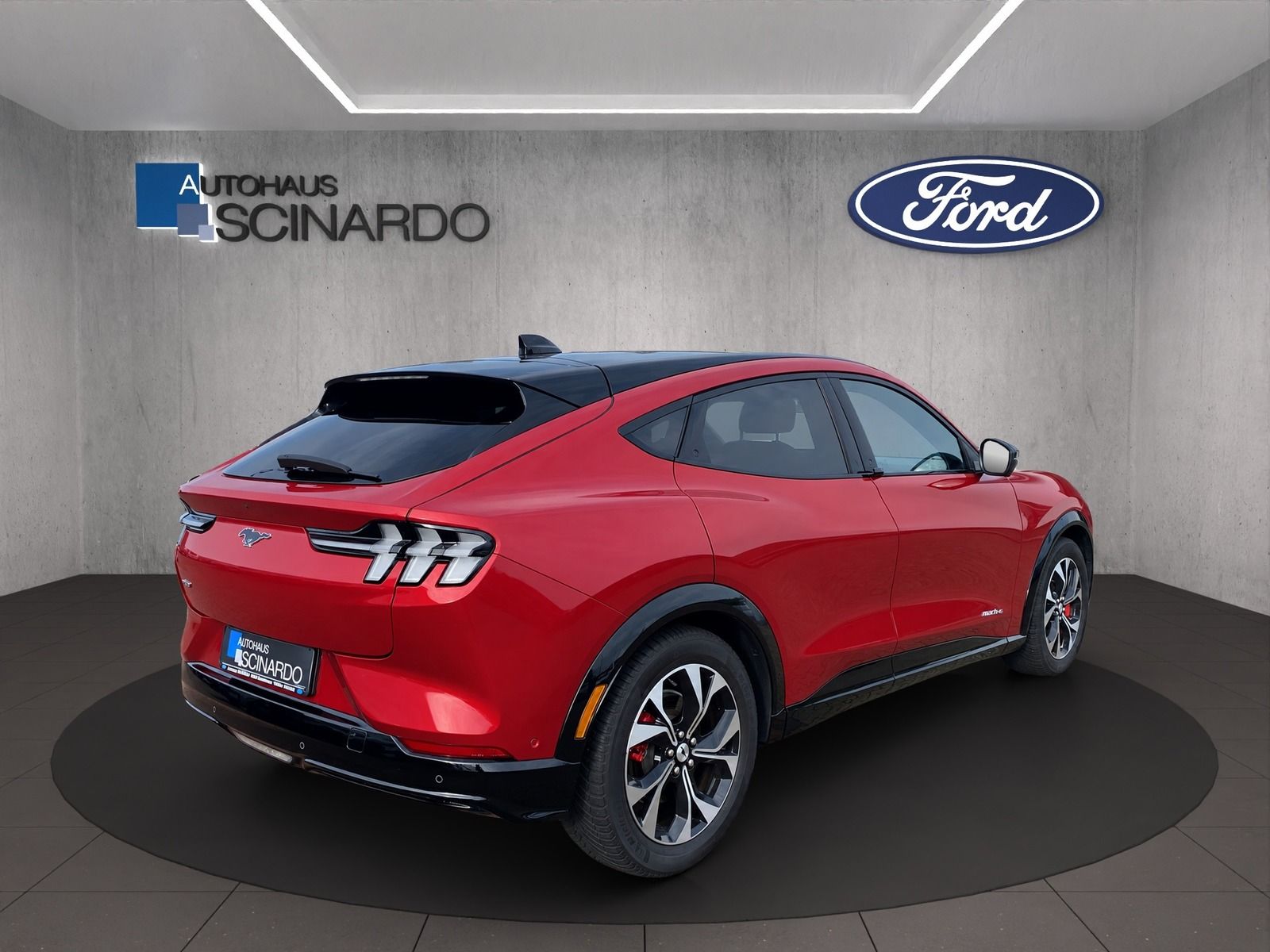 Ford Mustang Mach-E Premium 75kWh AWD PANO/360°/NAVI imagem 3