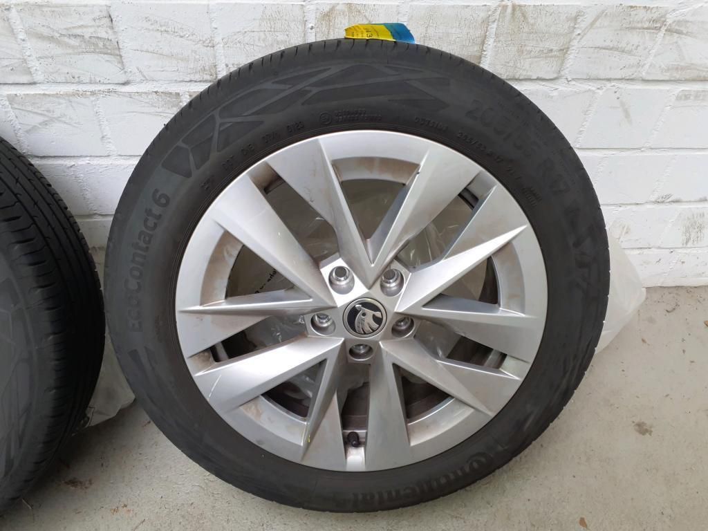 Skoda Octavia Combi Style 2.0 TDI PDC*Tempo*Klima*NAV