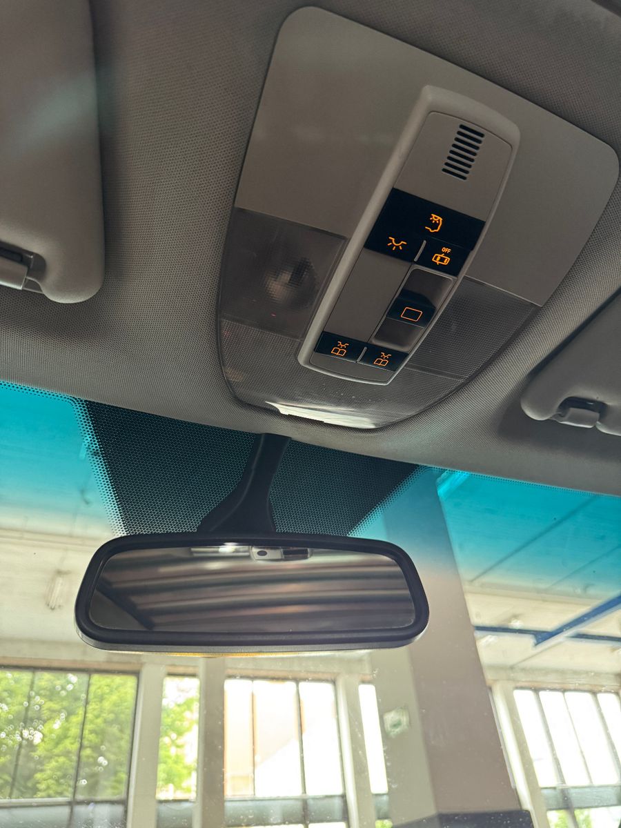 Fahrzeugabbildung Mercedes-Benz B 180 CDI AUTOMATIK TEMPOMAT KLIMA PANORAMA