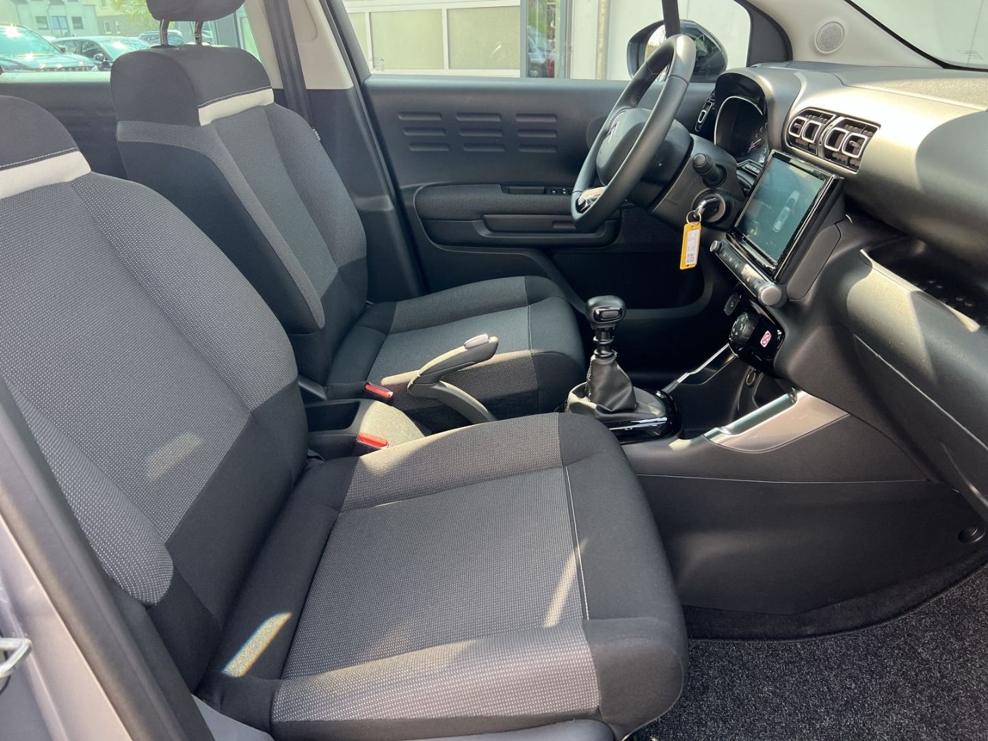 Fahrzeugabbildung Citroën C3 Aircross Plus PureTech 110 Navi CarPlay