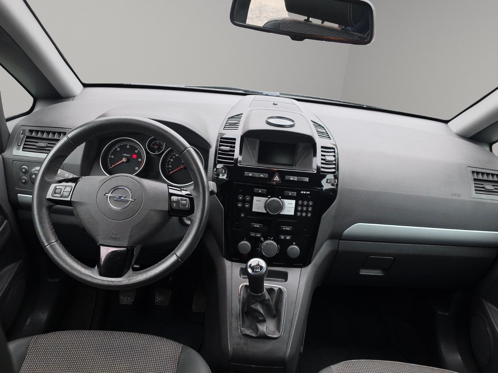 Fahrzeugabbildung Opel Zafira B Innovation "110 Jahre" 7-Sitzer 1.Hand