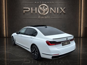 BMW 750 - 5