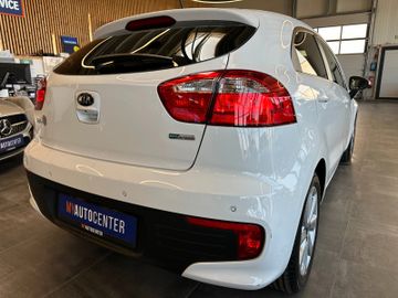 Kia Rio Dream Team *Kamera*Lenkradheizung*