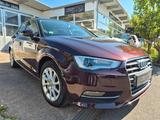Audi A3 Sportback S-Tronik Ambiente Xenon Alcantara - Audi: Violett