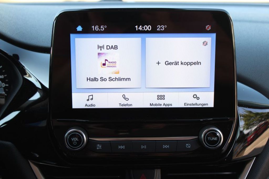 Fahrzeugdetailseite 9 Fahrzeugabbildung Ford Fiesta TITANIUM