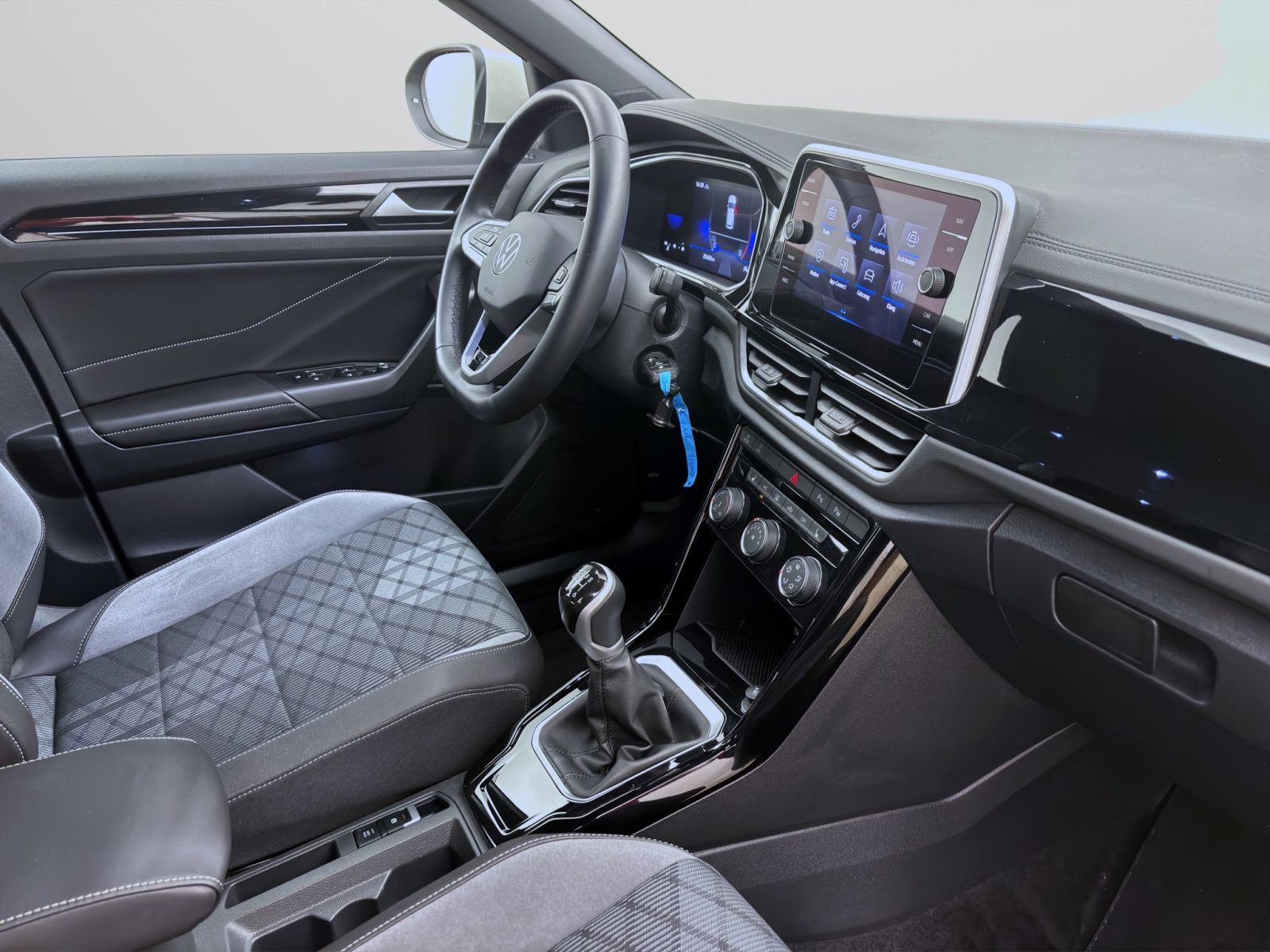 Volkswagen T-Roc - Bild 18