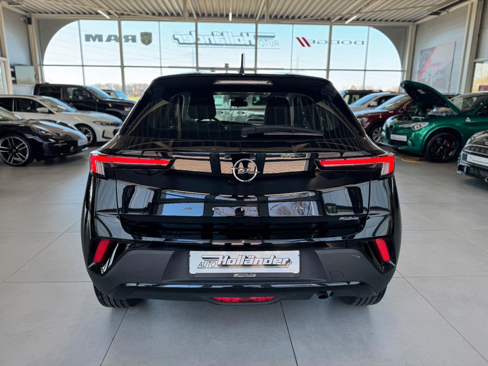Fahrzeugabbildung Opel Mokka 1.2 Turbo Edition "Klima Tempomat DAB LED"