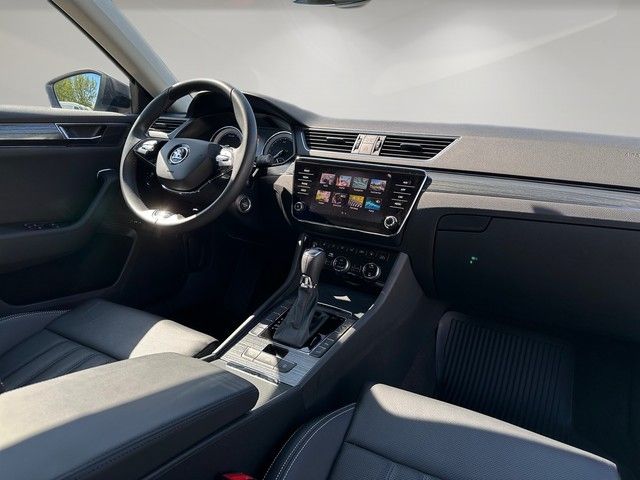 Fahrzeugabbildung SKODA Superb Combi 1.5TSI DSG Style MATRX-LED+CANTON+M