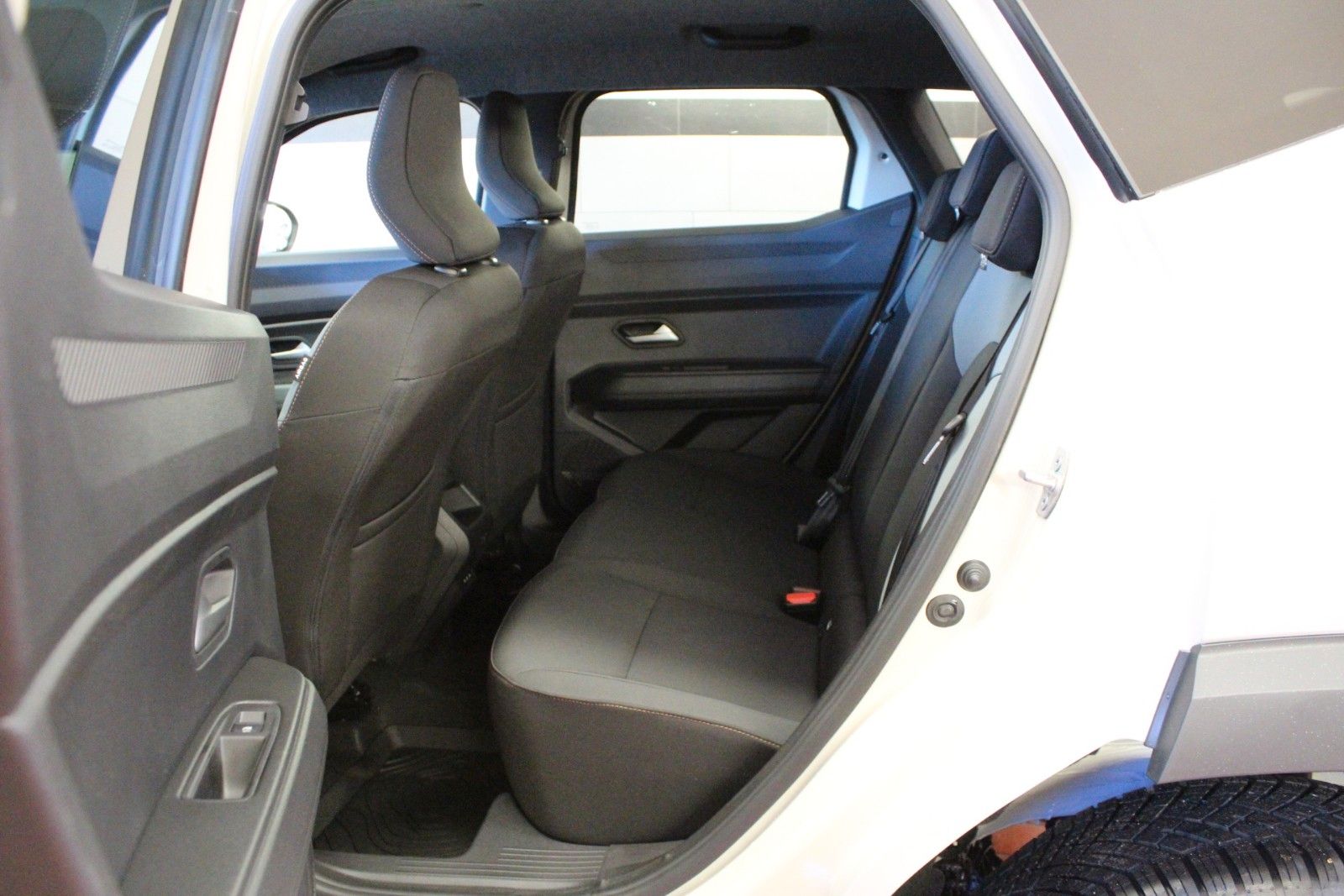 Fahrzeugabbildung Dacia Duster hybrid-G 150 4x4 Extreme MY26