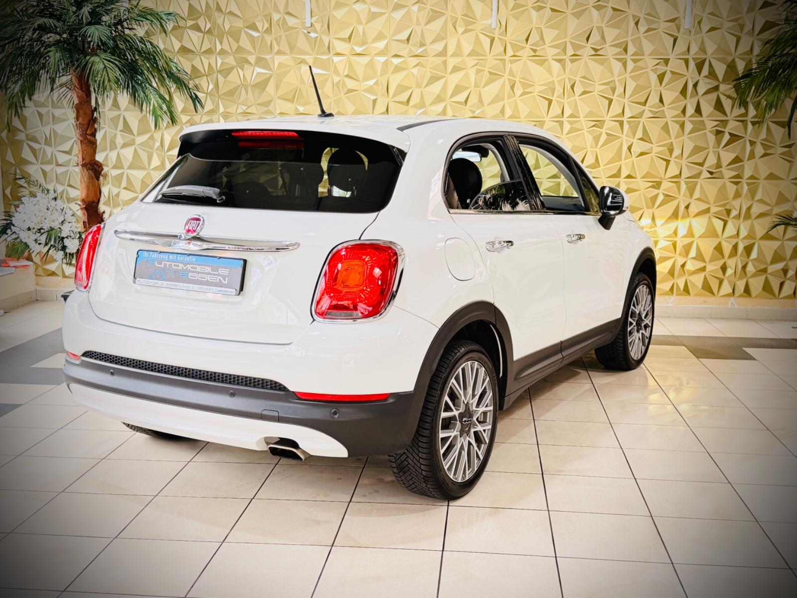 Fiat 500X Lounge |XENON|NAVI|LEDER|1.HAND|PDC