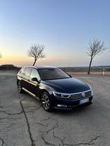 Volkswagen Passat TDI 1.Hand-unfallfrei-sehr guter Zustand - Volkswagen Passat: Se TDI