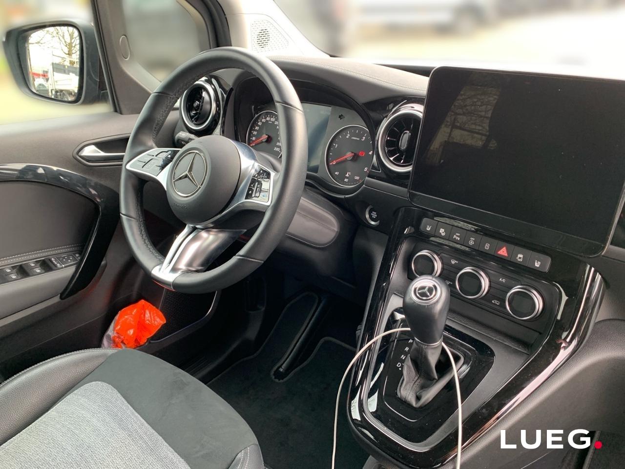 Mercedes-Benz T 180 d PRED Progressive Edition/MBUX/Tempomat