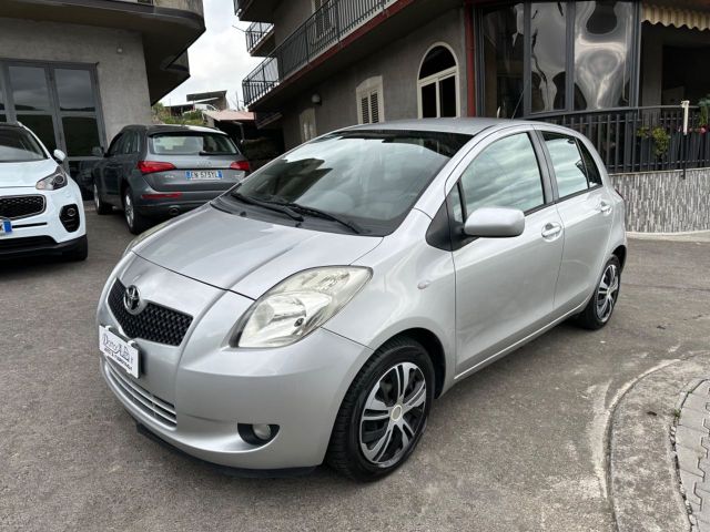 Toyota Yaris 1.3 5 porte