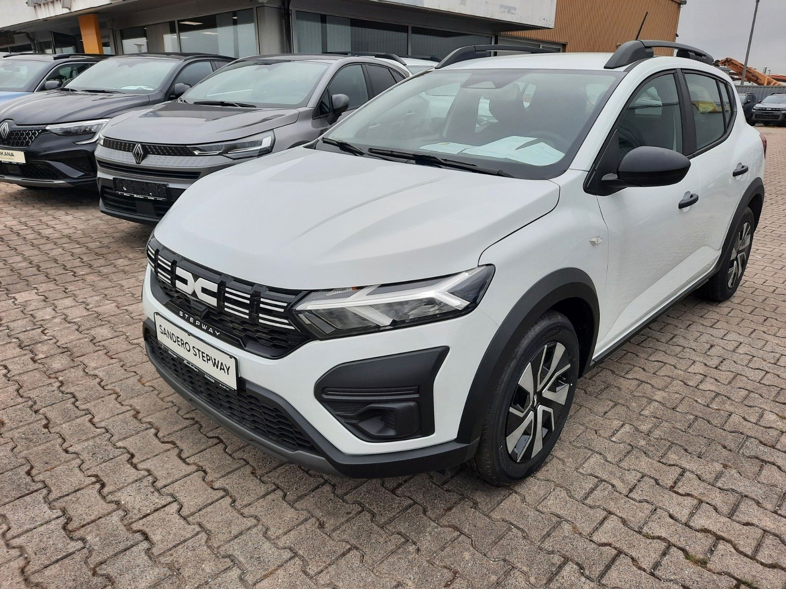 Dacia Sandero III Stepway Essential TCe 90 Winterradak