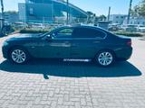 BMW520d F10Luxury - BMW 520: F10 520d