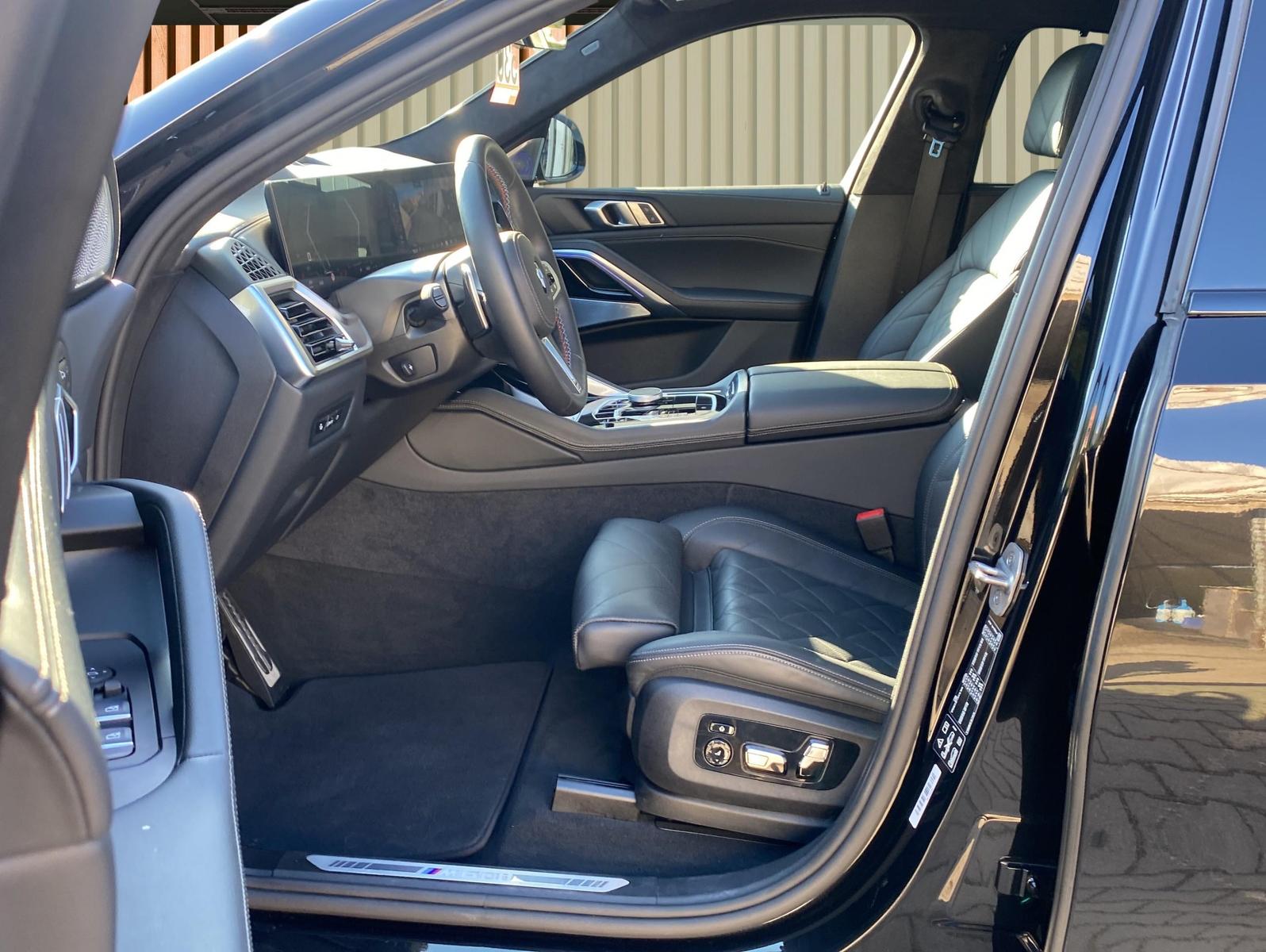 BMW X6 M60 i xDrive*UPE 148.000€*SoftClose*Pano*DAB