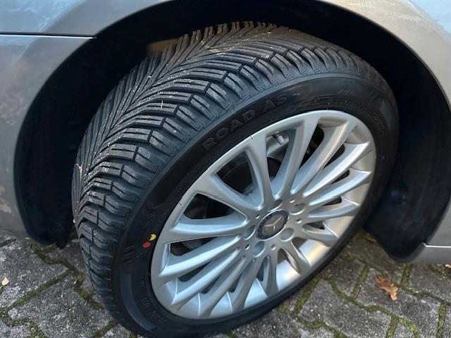 Mercedes-Benz SLK 250