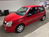 Renault Clio II Campus Authentique - Renault Clio: Authentique