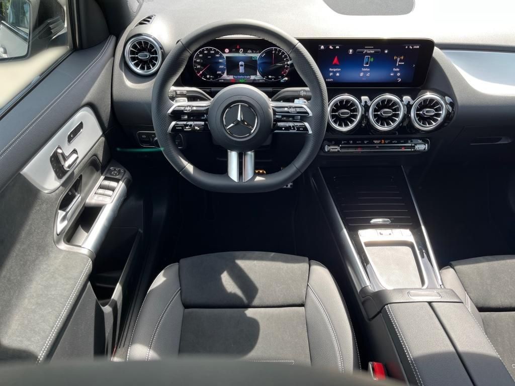 Fahrzeugabbildung Mercedes-Benz GLA 250 e +SPECIAL-EDITION+ASSISTENZ+AHK+DIGITAL