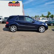 Mercedes-Benz ML 450 .AMG CDI 4 MATIC 4X4 TÜV 6.25 ALU NAVI KL
