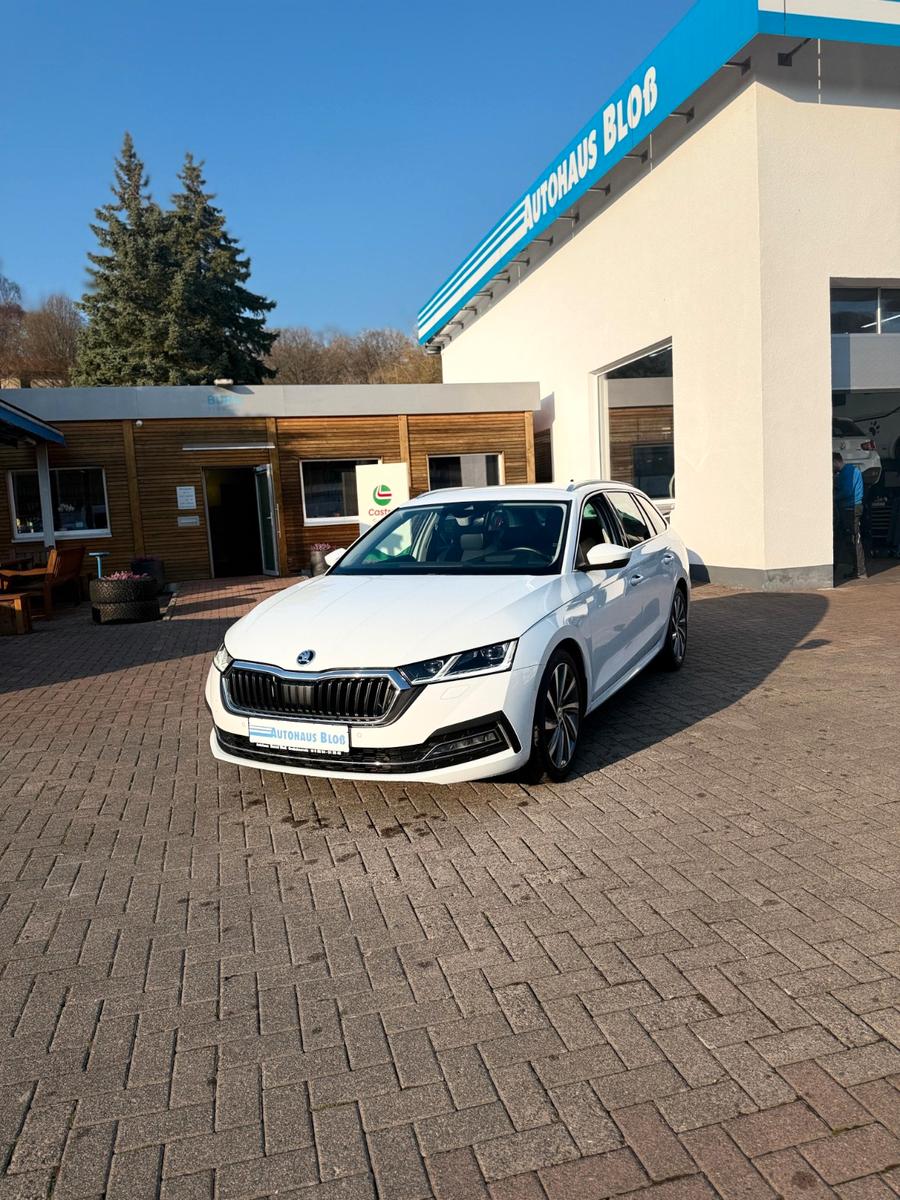 Skoda Octavia Combi First Edition