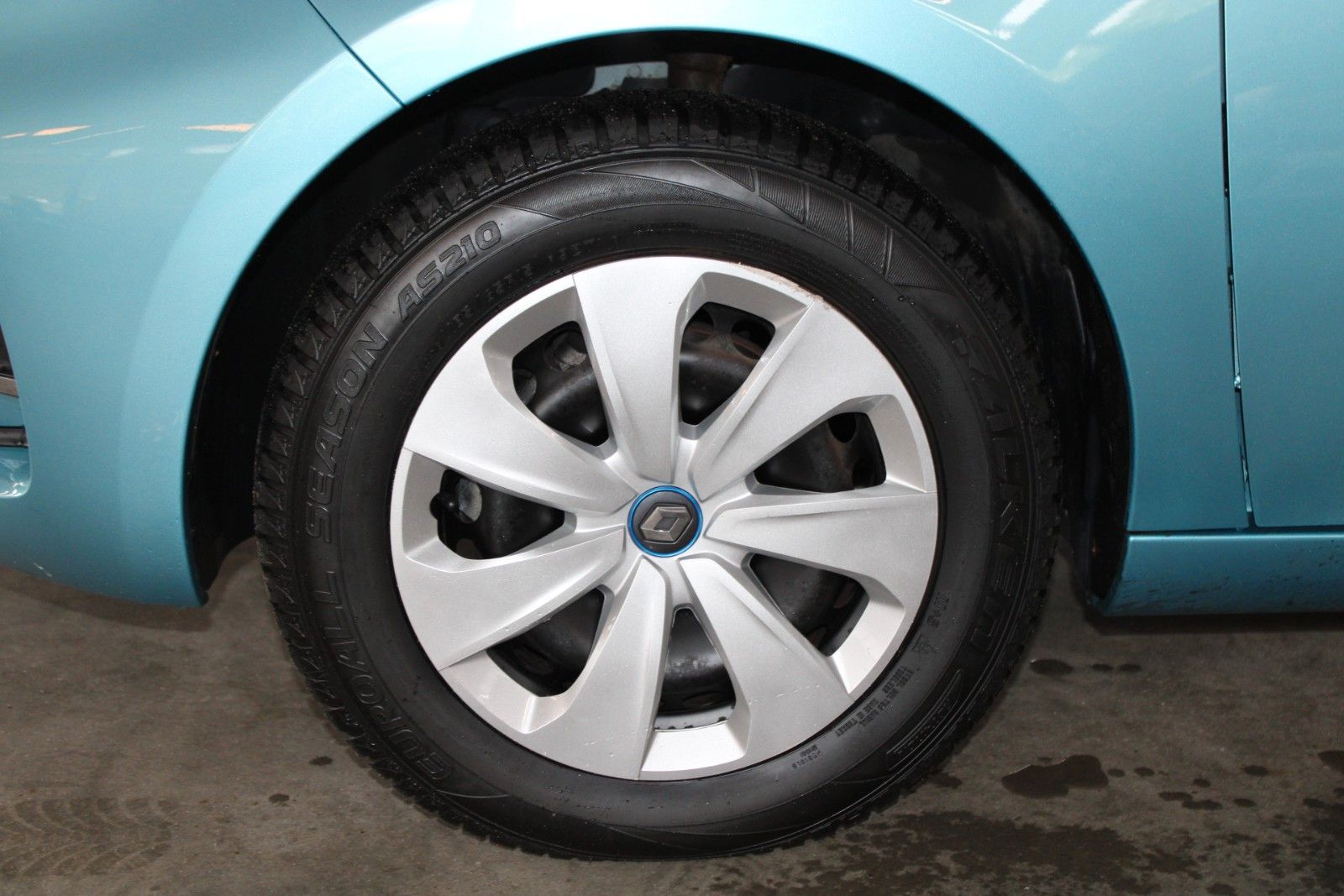 Fahrzeugabbildung Renault ZOE Life R110/Z.E. 40 Kaufbatterie 5-T LED KLIMA