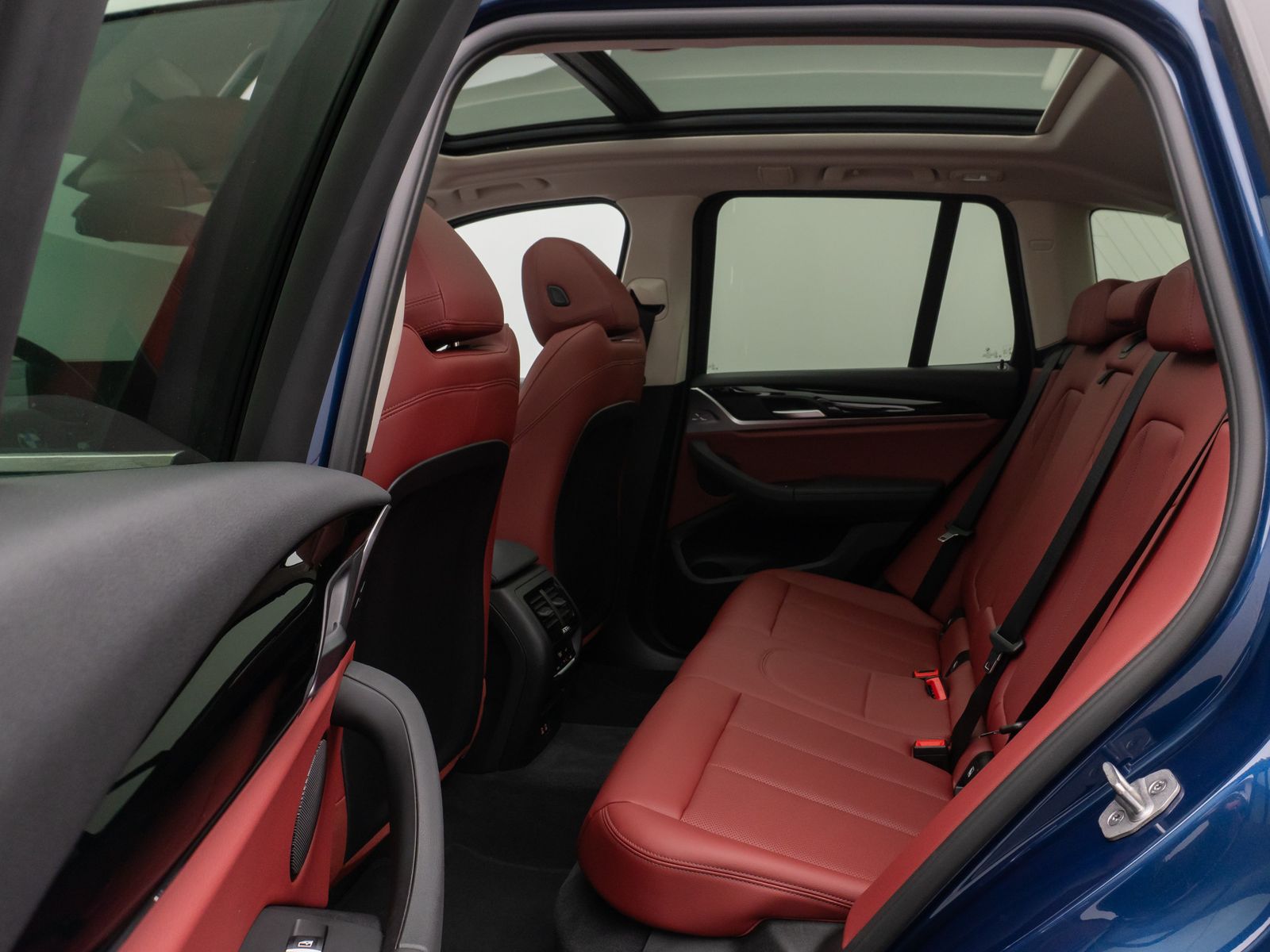 Fahrzeugabbildung BMW X3 xD20i Panorama 360°DAB LED Sport Leder 18Zoll