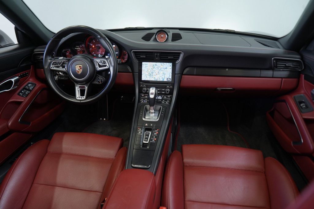 Porsche 991
