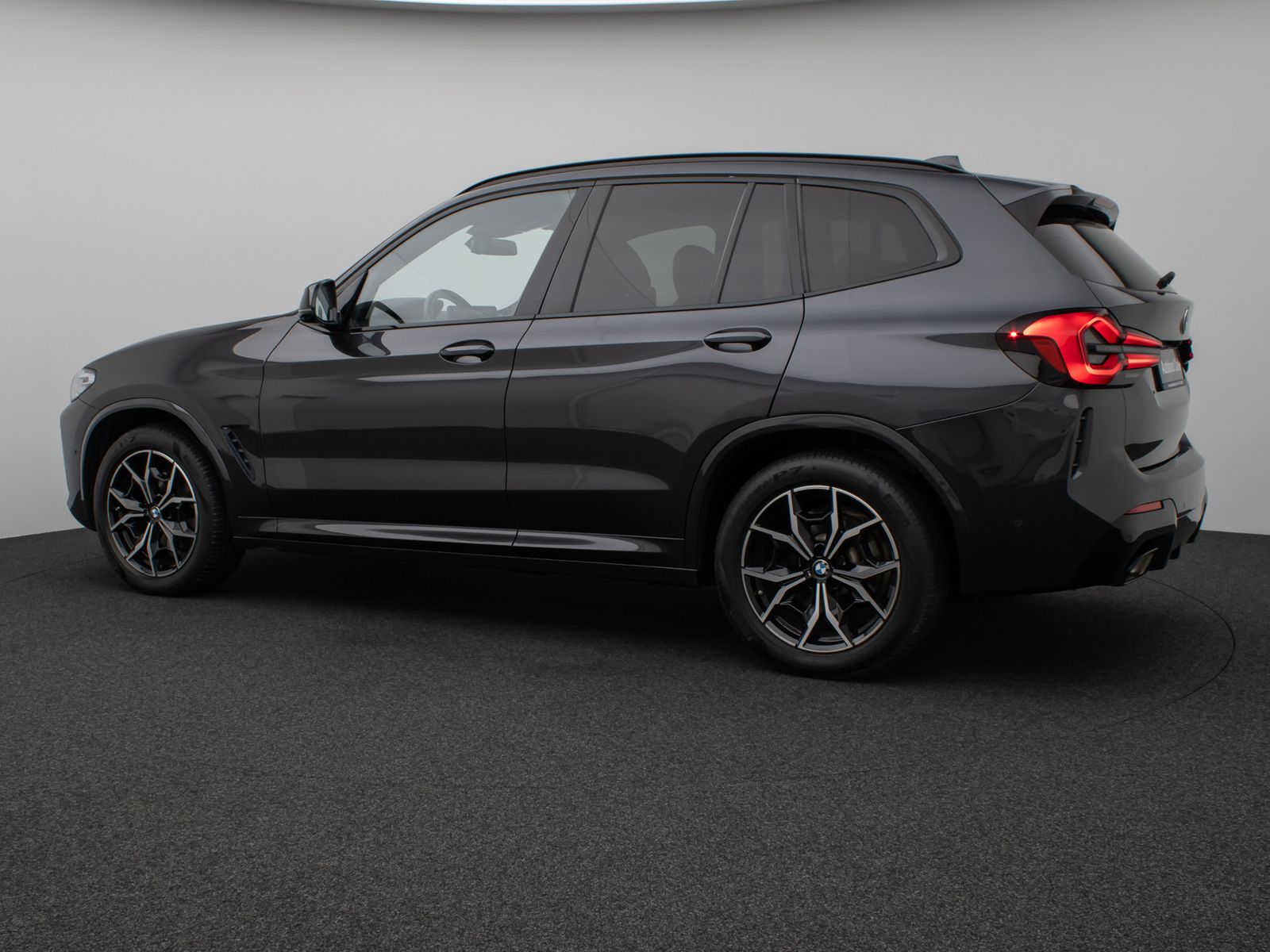 Fahrzeugabbildung BMW X3 xD20d M Sport Panoram 360°DAB Lenkrhz Komfort