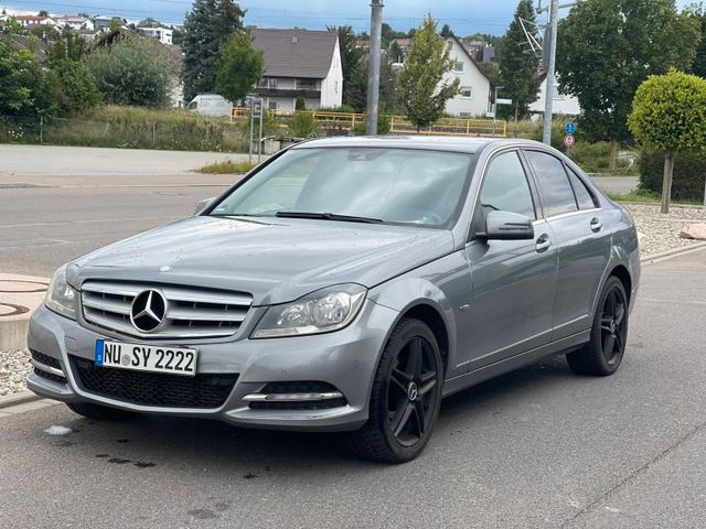 Mercedes-Benz C 220 C -Klasse Lim. C 220 CDI BlueEfficiency