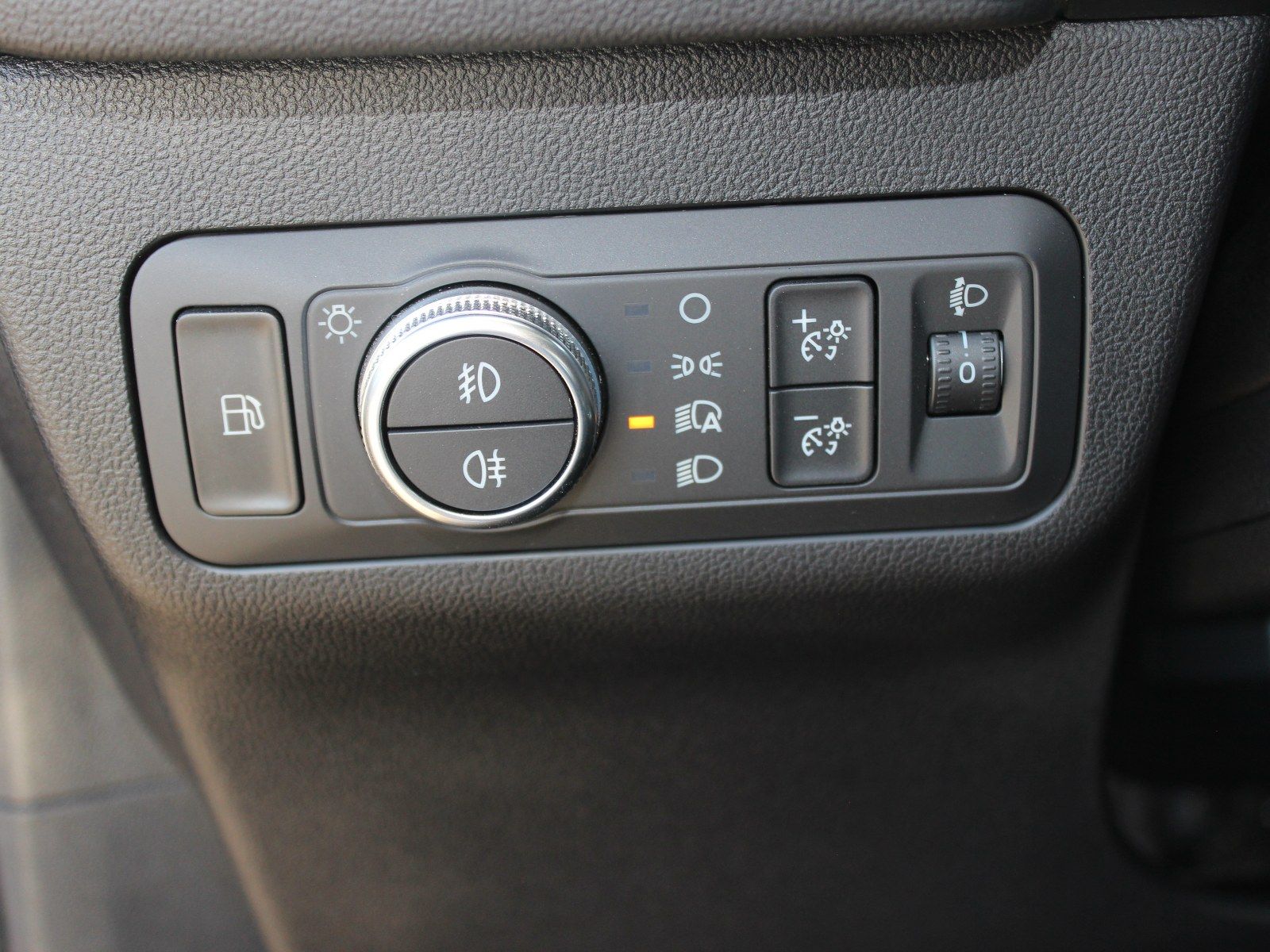Fahrzeugabbildung Ford Kuga Plug-In Hybrid Cool & Connect 2,5 Duratec