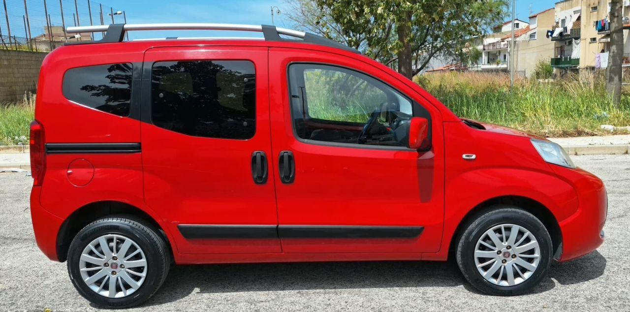 Fiat Qubo 2010 — rear view