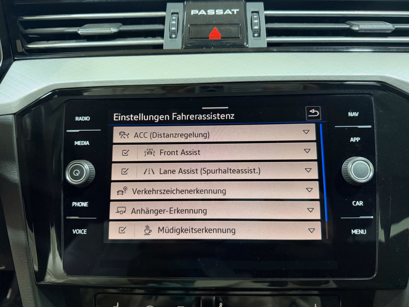 Volkswagen Passat PassatVariantBusiness 2.0TDI DSG/CAM/el.HECK/AHK, миниатюра 23