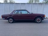 Mercedes-Benz CE 230 - Mercedes-Benz CE-Class: Rot