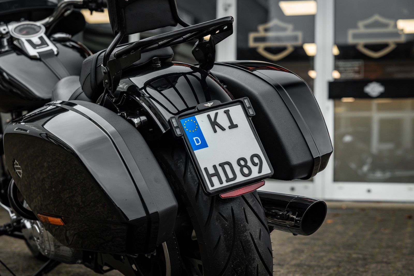 Fahrzeugabbildung Harley-Davidson FLSB Sport Glide Softail - JEKILL & HYDE