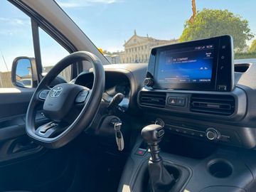 Toyota Proace City - 12