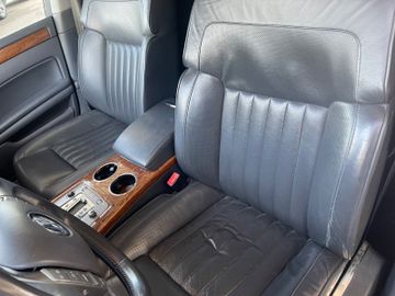 Volkswagen Phaeton - 11