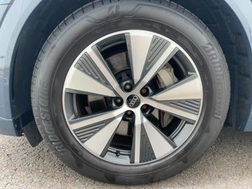Audi Q8 e-tron - 6