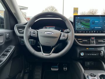 Bild 15 Ford Kuga Active X PHEV HUD El. Fondsitzverst. Navi L