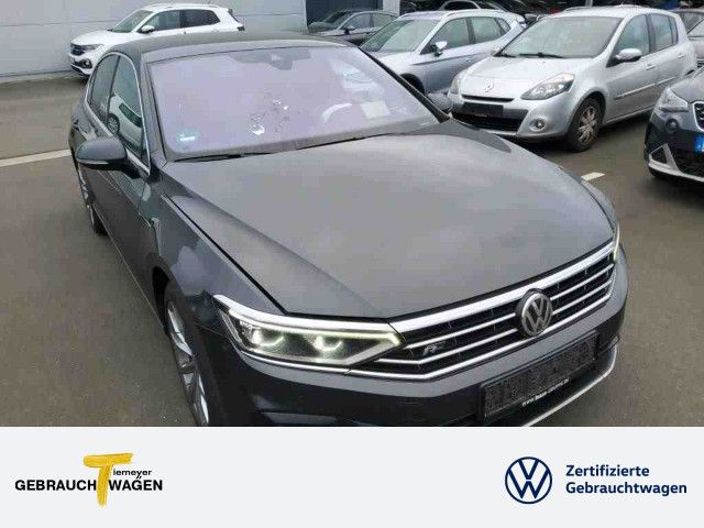 Volkswagen Passat 2.0 TDI DSG 4M ELEGANCE R-LINE IQ.LIGHT D