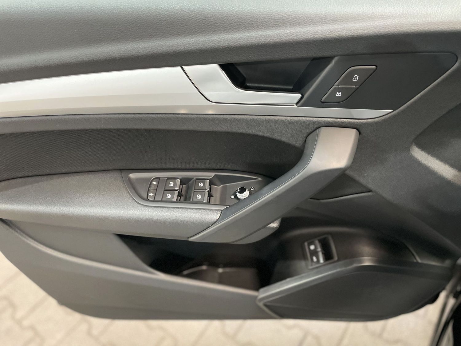 Fahrzeugabbildung Audi Q5 50 TFSI e quat. S-Line Black Edition#ACC#Spur