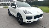 Porsche Cayenne S Diesel 22 Zoll Pano D AHK Bose Chron