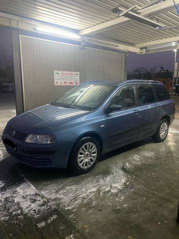 Fiat Stilo SW 1.9 JTD** Angemeldet ** Fähr...