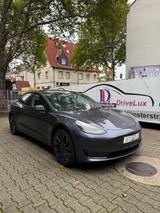 Tesla Model 3 Performance/LANGSTRECKENBATT. ALLRADANTR - Tesla Gebrauchtwagen in Dortmund
