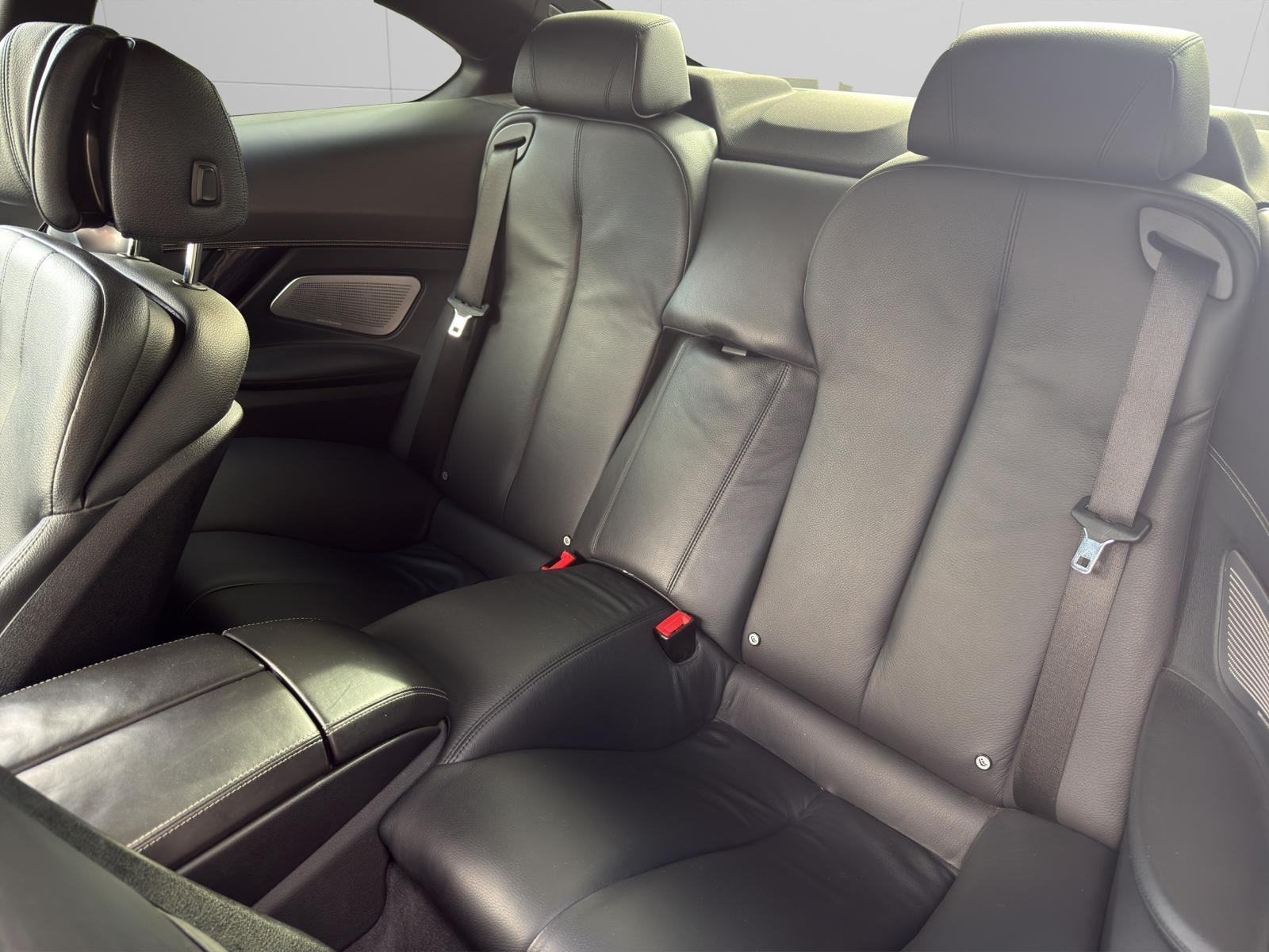 BMW 650i Coupé F13 V8 408 ch BVA – Pack M – Bang & Olufsen – HUD – Toit panoramique – Soft Close